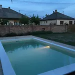 Maximilian Сasa de vacaciones *