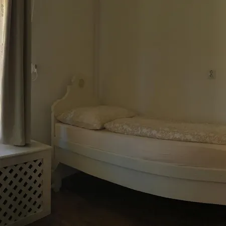 Maximilian Tatil Evi Balatonkeresztúr